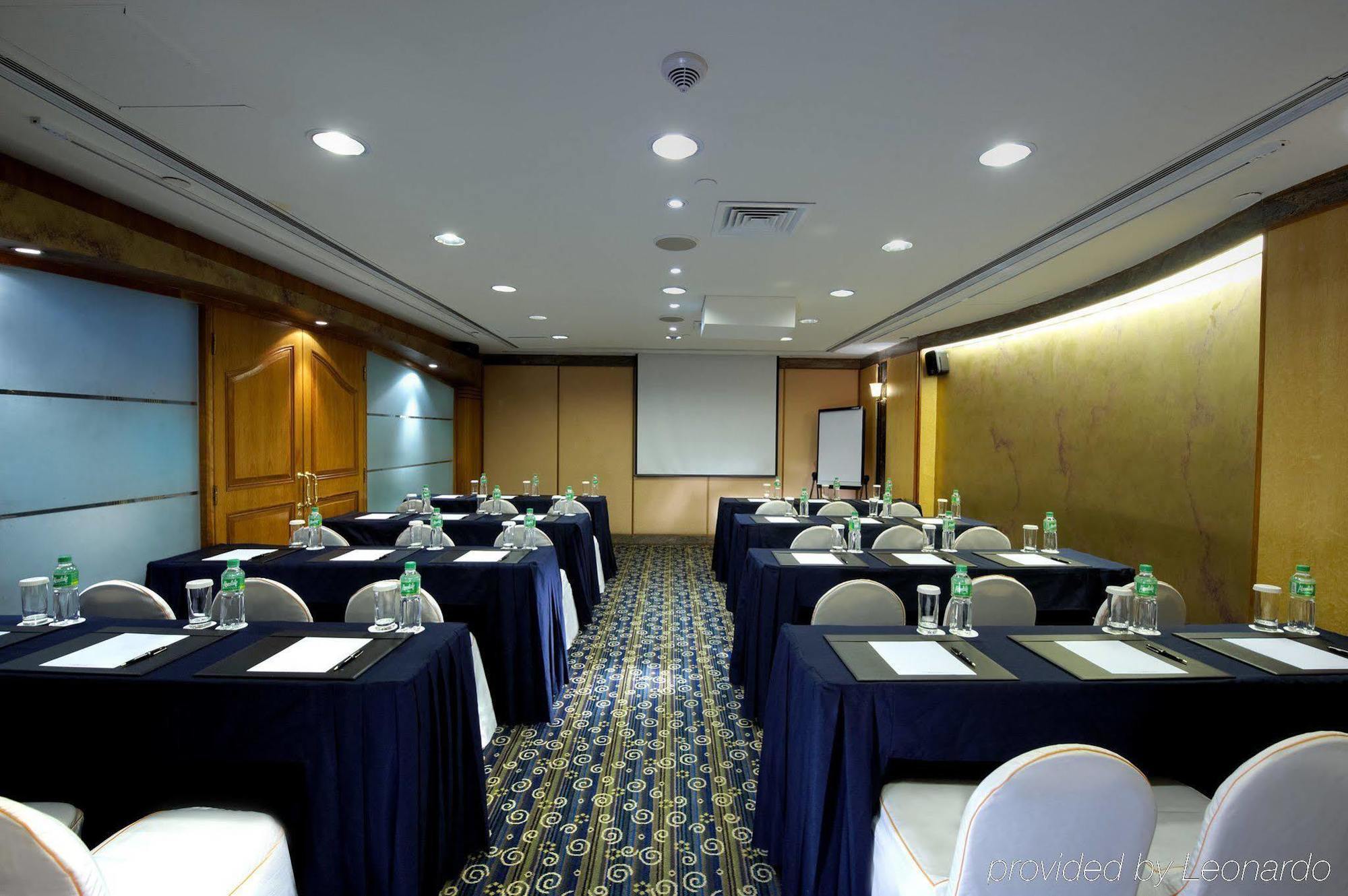 Hotel Charterhouse Causeway Bay Hong Kong Esterno foto